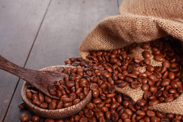 istock Coffee Drink Made of Fresh Roasted Coffee Beans 833238352