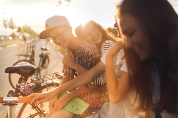 istock Hanging out with friends 833253060