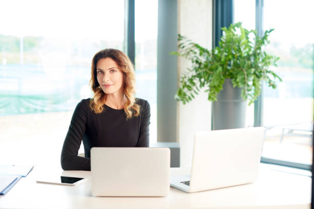 istock Busy day at the office 833292324