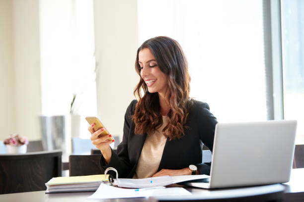 istock Getting good news in the business 833441632