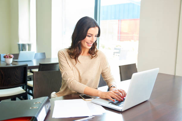 istock Financial consultant professional woman 833473054