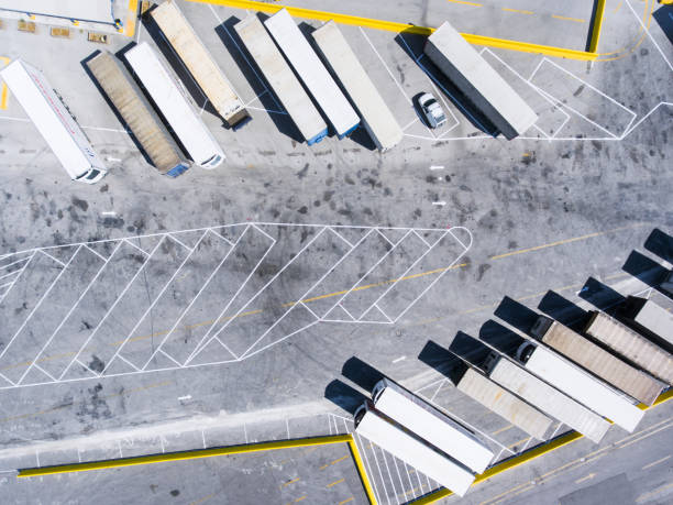 istock Aerial view of trucks and trailers 833676804