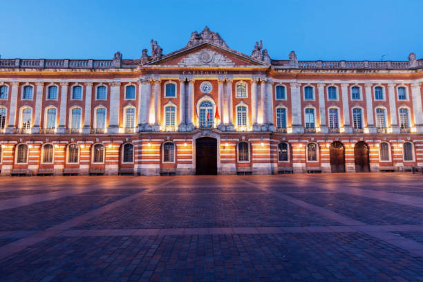 istock Capitole of Toulouse 833776570