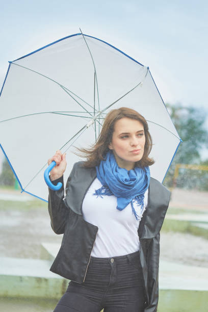 istock Beautiful woman 833786088