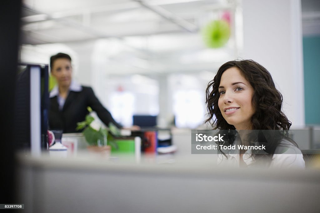 Büro in einer vielfältigen office - Lizenzfrei 35-39 Jahre Stock-Foto