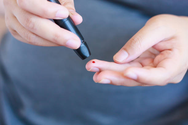 istock Test Blood Glucose For Diabetes 834282686