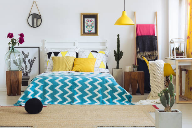 istock Trendy geometric bedroom, vivid colors 834437172