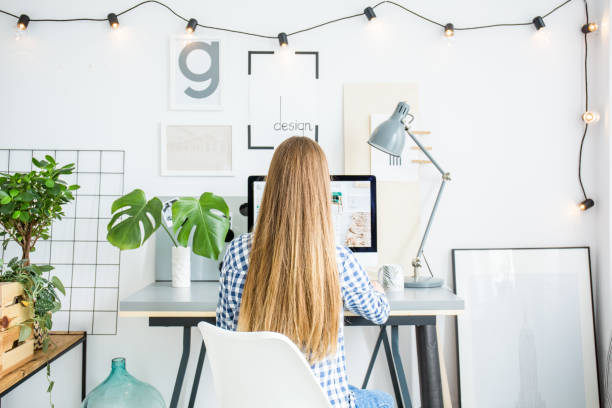 istock Person with long curly hair 834452810