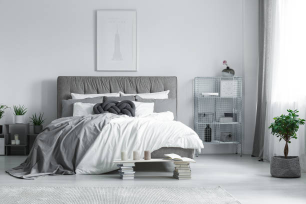 istock Painting above the bed 834529172