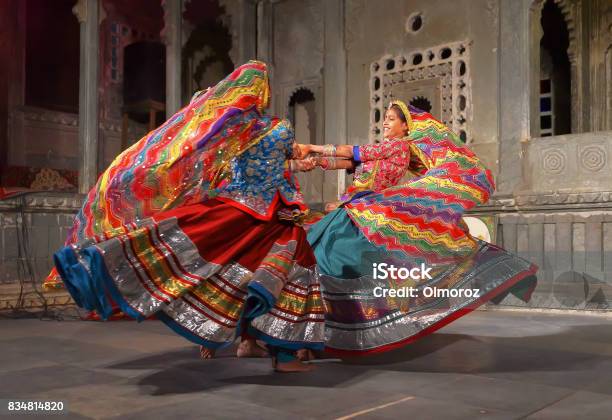 An Unidentified Young Indian Women In National Costumes Perform Dance In Udaipur India Stock Photo - Download Image Now