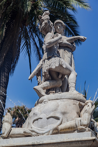 The marble monument to the american freedom is a craft from the italian sculpture Francesco Orselino, in Plaza de Armas of Santiago de Chile since 25 de abril de 1836.\n\n