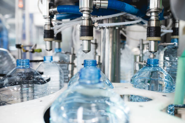 istock Water bottling factory 835178766