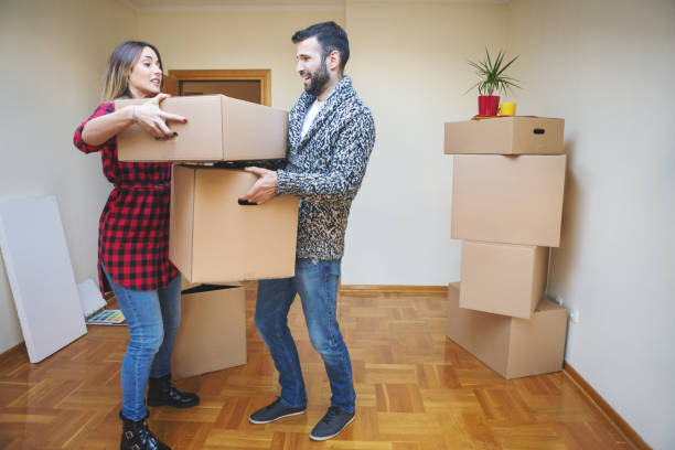 istock Couple moving into a new home 835241794