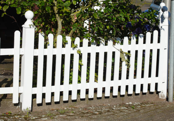istock White wooden garden fence 835322184