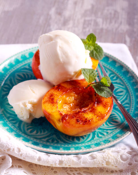 istock Grilled peaches and ice cream dessert 835365822