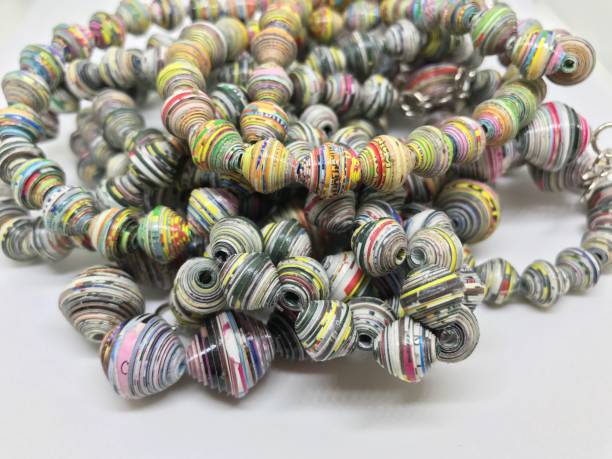 paper beads - necklace jewelry bead homemade imagens e fotografias de stock
