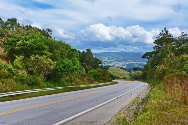 istock Santa Catarina roads 835472590