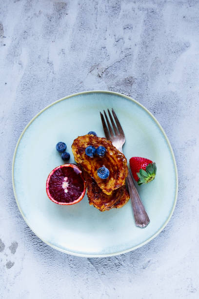 istock Cinnamon French Toasts 835481430