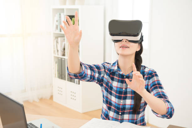 istock businesswoman in virtual reality glasses 835626752