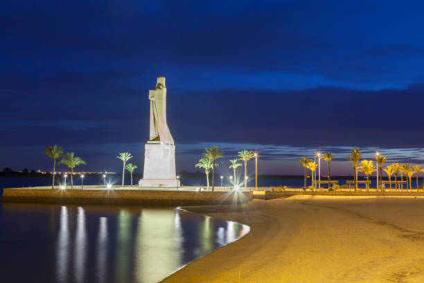 istock Columbus monument in Huelva, Spain 835810774