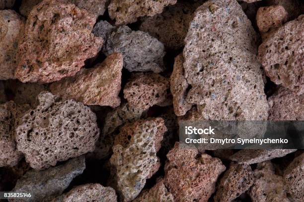 Macro De Piedras De Lava Volcánica Foto de stock y más banco imágenes de Piedra - Roca - Piedra - Roca, Roca volcánica - Tipo de Roca, Piedra - Material de construcción - iStock