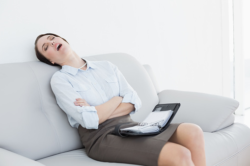 universitetsområde venlige bur Tired Well Dressed Woman Sitting And Sleeping On Sofa Stock Photo -  Download Image Now - iStock