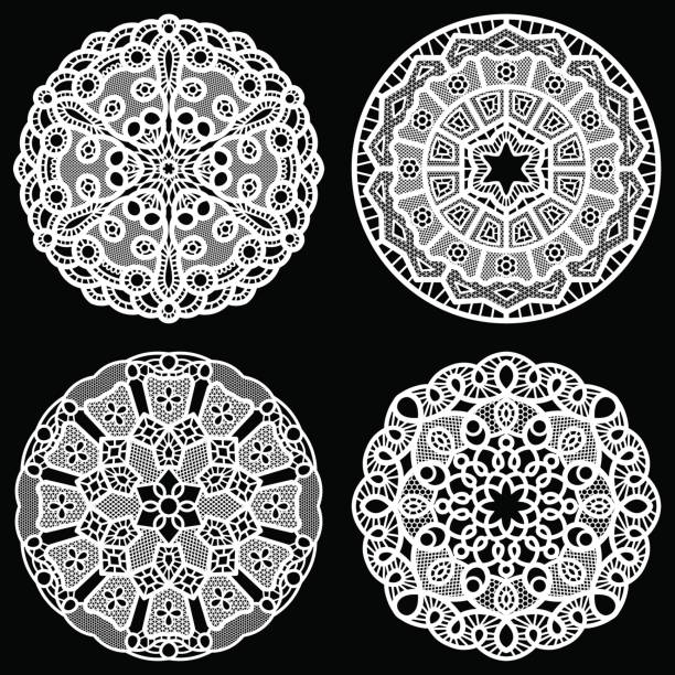 ilustraciones, imágenes clip art, dibujos animados e iconos de stock de conjunto de elementos de diseño, cordón redondo tapetito de papel, lacy copo de nieve, paquete de elemento de felicitación ilustraciones vectoriales - paper lace isolated on red white