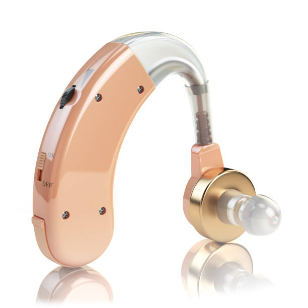 aparelho auditivo em fundo branco isolado. auxílio de ouvido surdo. 3d - hearing aid audiologist audiology small - fotografias e filmes do acervo