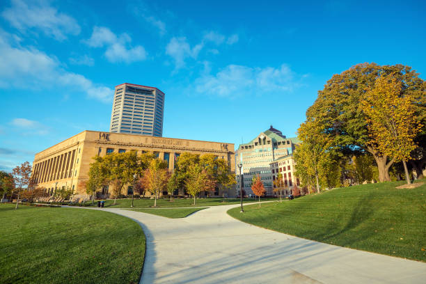 istock View of downtown Columbus Ohio skyline 836047250