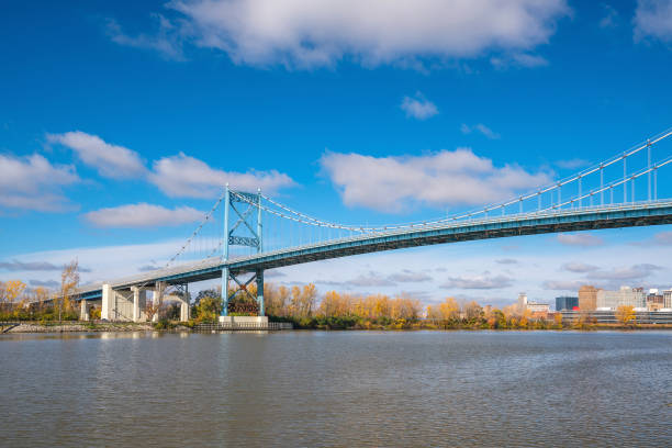 istock Skyline view of downtown Toledo, Ohio 836047336