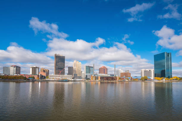 istock Skyline view of downtown Toledo, Ohio 836047344