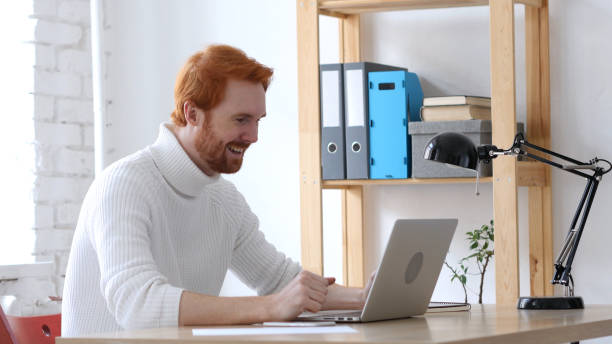 istock Online Discussion of Project  by Handsome Man with Red Hairs 836105334