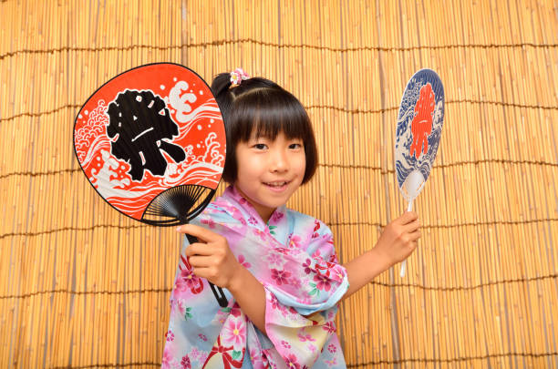 Girl in Yukata (Yoshizu)