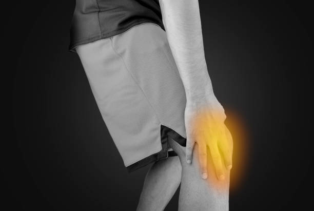 istock Sport man with injured knee 836146198