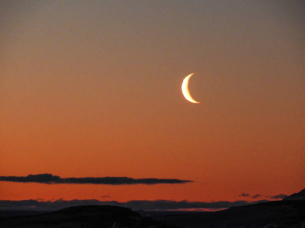 istock Moon on a dusky evening at Antarctica 836166490