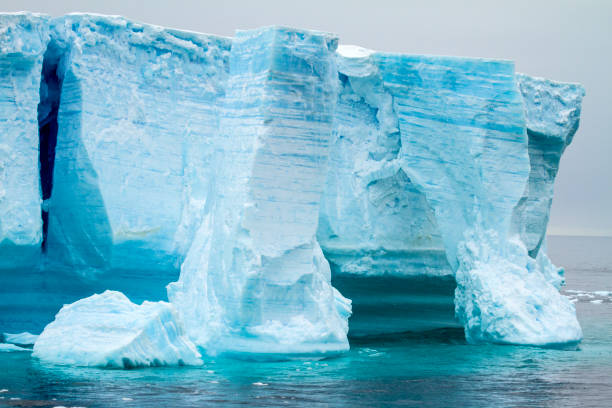 istock Antarctica - Antarctic Peninsula - Tabular Iceberg in Bransfield Strait 836189328