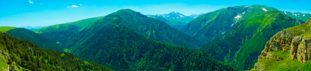 istock Sunset mountain was given in the forested mountains 836230562