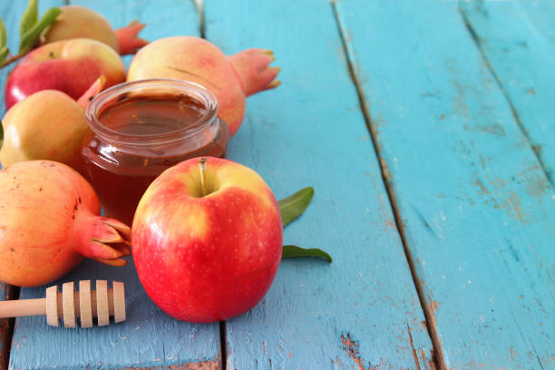 istock Rosh hashanah (jewish New Year holiday) concept. Traditional symbols 836240632