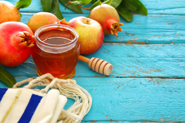 istock Rosh hashanah (jewish New Year holiday) concept. Traditional symbols 836240672