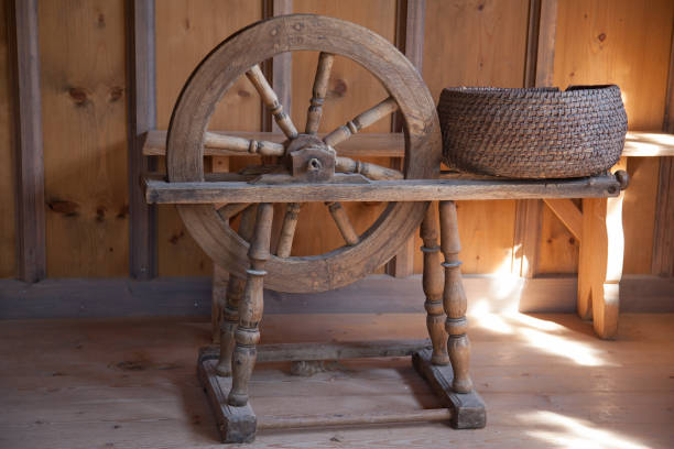 istock Old wooden spinning wheel 836299448