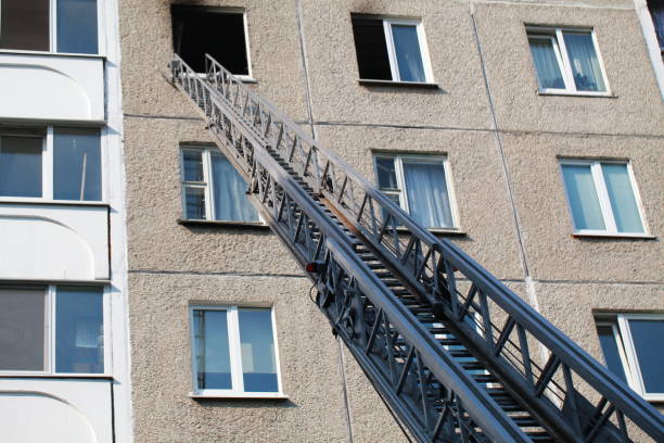 istock Automatic fire ladder to a high-rise house fire in the apartment 836318022