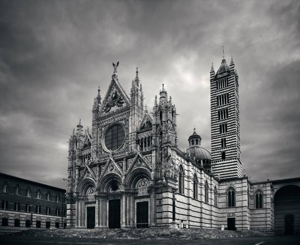 istock Siena Cathedral in an overcast day 836339832