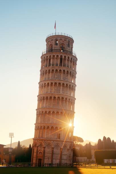 istock Leaning tower in Pisa sunrise 836342852