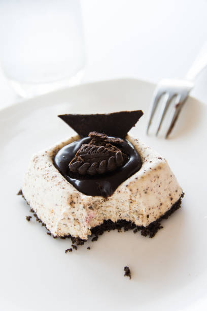 rich creamy flavor cookies and cream cheesecake