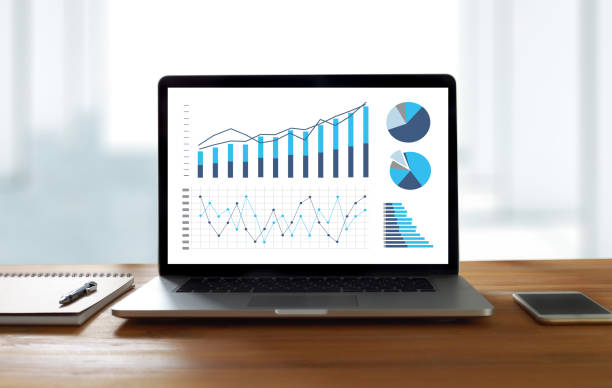 istock Statistics Analysis Business Data Diagram Growth Increase Marketing Concept , digital tablet and graph financial with social network diagram 836406312
