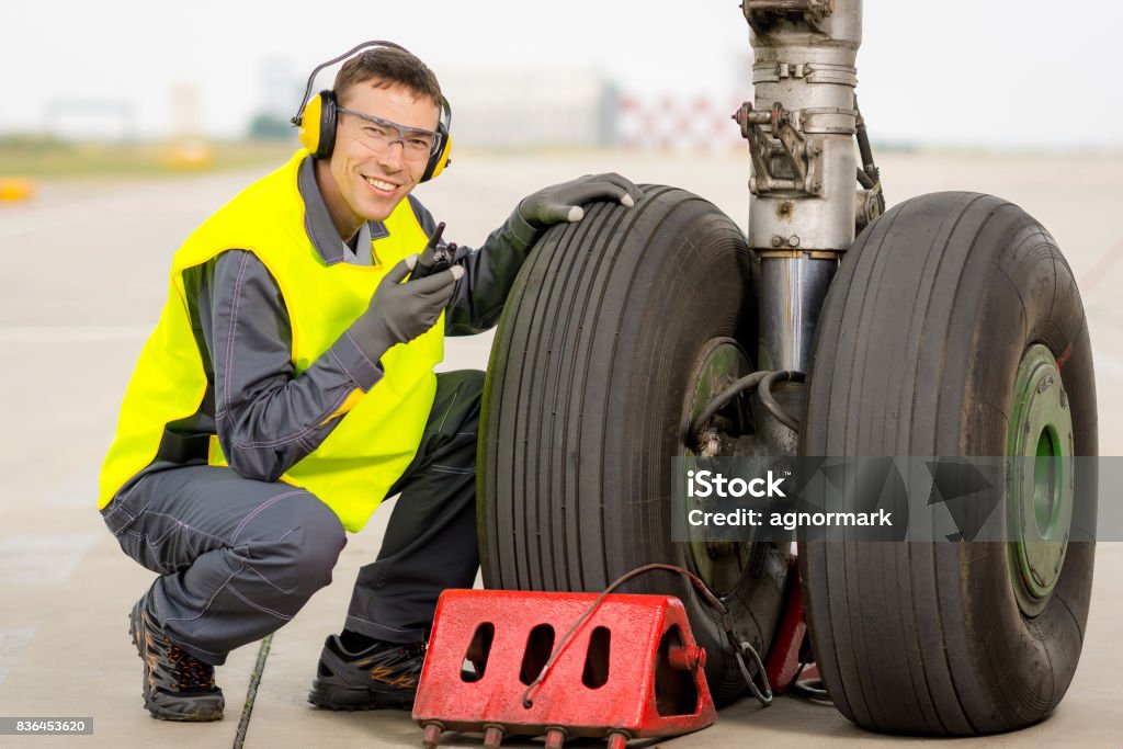 Flughafen-Arbeiter-Mechaniker - Lizenzfrei Besatzung Stock-Foto