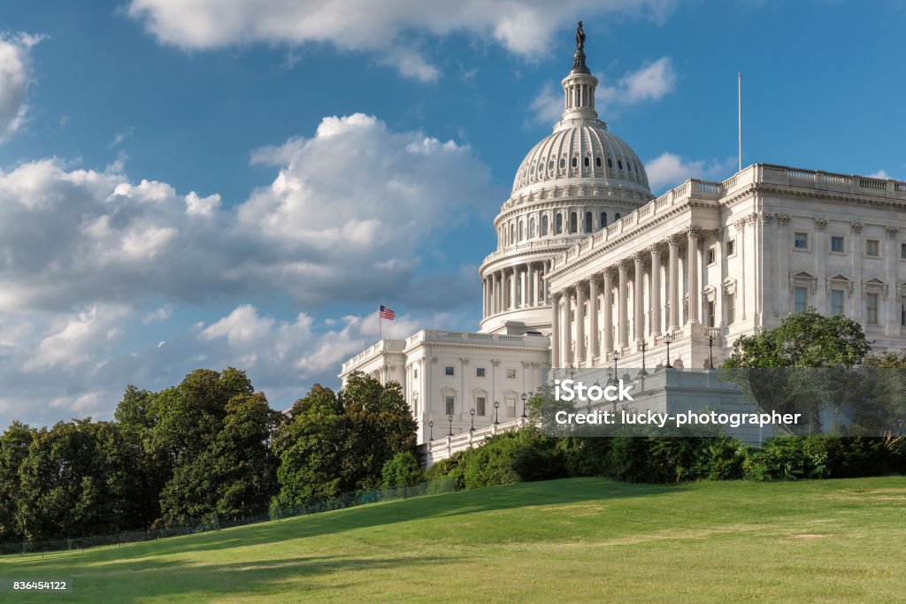 Capitolio de Estados Unidos  - Foto de stock de Edificio del Capitolio - Washington DC libre de derechos