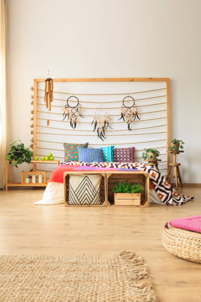 istock Bedroom with rug and ottoman 836497786