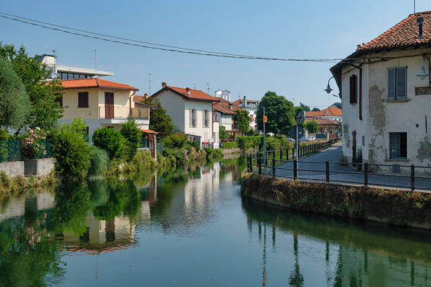 istock Gorgonzola (Milan): canal of Martesana 836501910