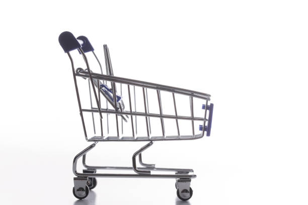 istock Shopping cart 836513860